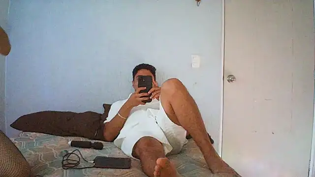 Nathadleche online show from 05/13/26, 02:53