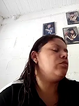 Zafiro MD online show from 04/04/26, 01:19