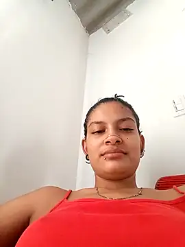Snapshot of Lyra_Siren chatting on 04/28/26, 04:23 Lyra Siren online show from 04/28/26, 04:23