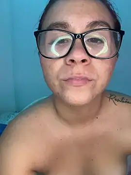 TiffanySton online show from 04/04/26, 04:22