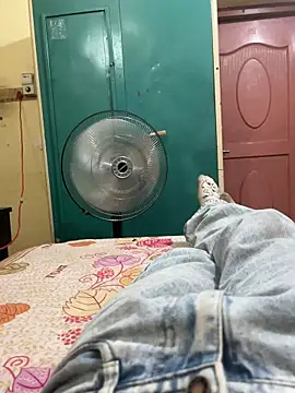 jiwoox online show from 04/03/26, 08:51