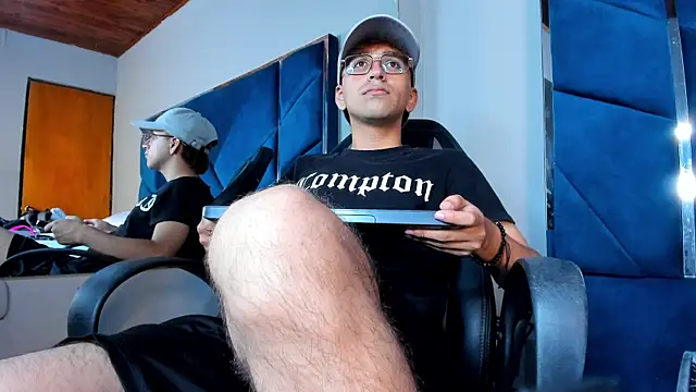 JeremySanders1  online show from 04/01/26, 04:13