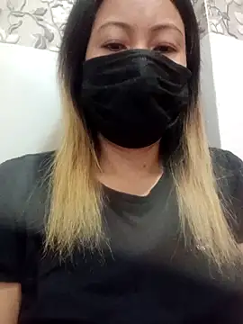 Bristy BigBoobs online show from 04/16/26, 02:56