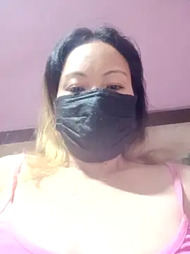 Bristy BigBoobs online show from 04/19/26, 04:06