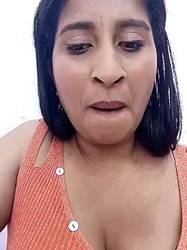 SofiaMendez1  online show from 04/18/26, 07:07