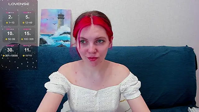 Snapshot of Marie_Reyess chatting on 06/18/26, 08:14 Marie Reyess online show from 06/18/26, 08:14