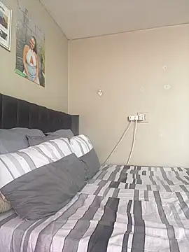 Snapshot of Siwe30 chatting on 07/18/26, 09:24 Siwe30 online show from 07/18/26, 09:24