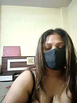 SluttySonam online show from 04/25/26, 02:58