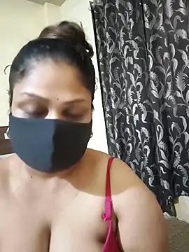 SluttySonam online show from 04/29/26, 04:05