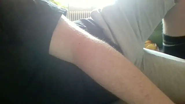Snapshot of Pallmees chatting on 05/09/26, 08:08 Pallmees online show from 05/09/26, 08:08