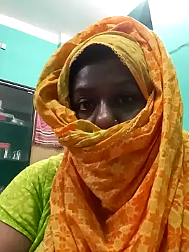 Adihotgirl-97 online show from 04/02/26, 11:30