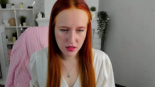 Snapshot of EvaBellea chatting on 04/07/26, 02:50 EvaBellea online show from 04/07/26, 02:50