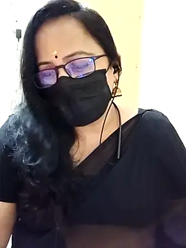 Snapshot of monisha_cam chatting on 04/28/26, 06:13 monisha cam online show from 04/28/26, 06:13