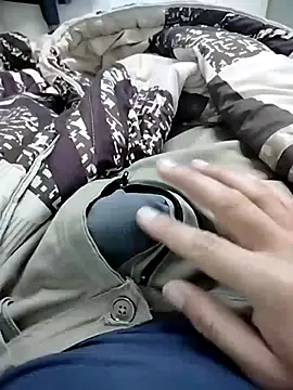 samosa7678 online show from 04/16/26, 05:41