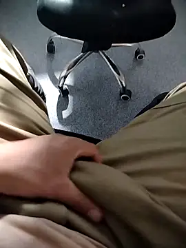 samosa7678 online show from 04/21/26, 01:42