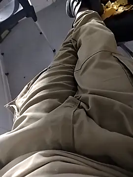 samosa7678 online show from 04/24/26, 12:02