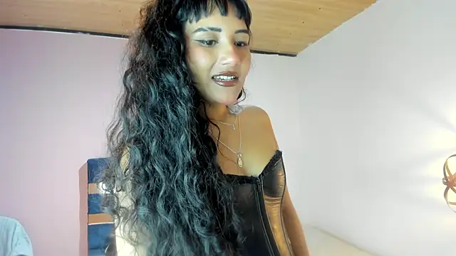 Hanna Clark   online show from 07/24/26, 12:36