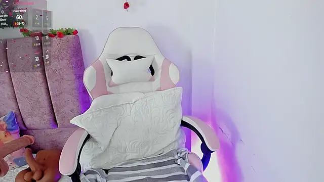 alisson boobs   online show from 06/02/26, 10:12