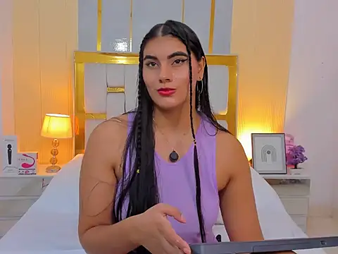 Snapshot of Alara_Keyy chatting on 04/14/26, 05:41 Alara Keyy online show from 04/14/26, 05:41