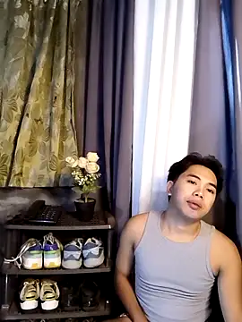 urNaugthy JndxzZ online show from 04/23/26, 08:57