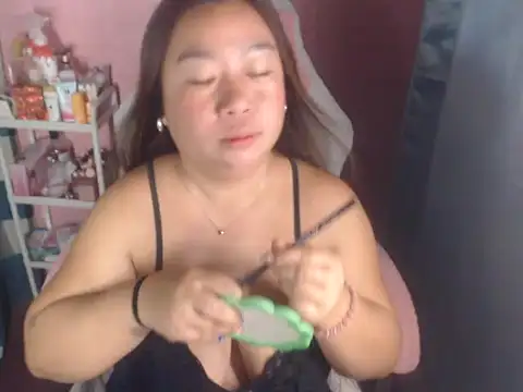 bella holy online show from 05/13/26, 11:40