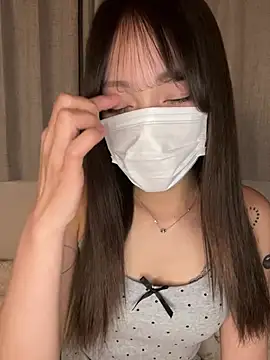 liz 05 online show from 05/14/26, 12:23