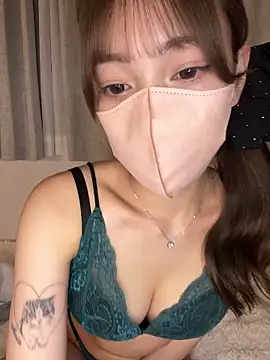 liz 05 online show from 05/22/26, 05:29