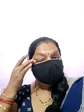 Snapshot of PINKI_024 chatting on 04/30/26, 05:36 PINKI 024 online show from 04/30/26, 05:36