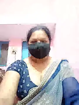 Snapshot of PINKI_024 chatting on 05/17/26, 05:16 PINKI 024 online show from 05/17/26, 05:16