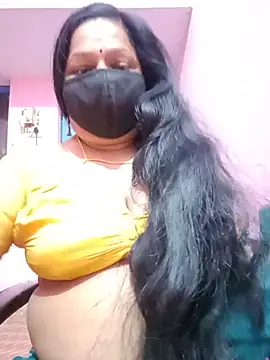 Snapshot of PINKI_024 chatting on 05/18/26, 07:25 PINKI 024 online show from 05/18/26, 07:25