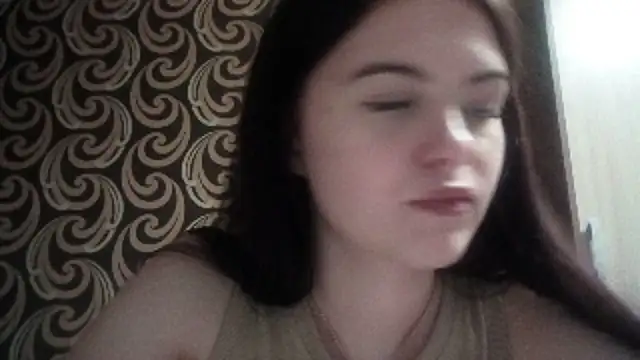 Snapshot of KikiAmino chatting on 06/20/26, 05:10 KikiAmino online show from 06/20/26, 05:10