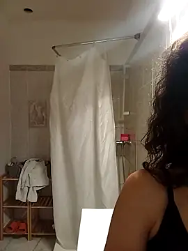 Lolaa92i online show from 04/08/26, 08:20