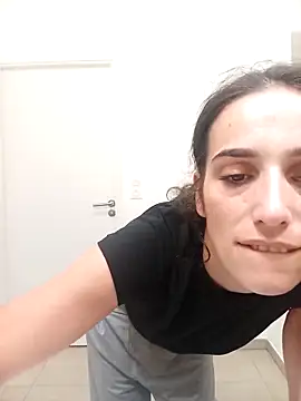 Lolaa92i online show from 04/11/26, 12:59