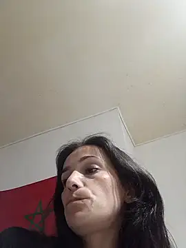 Lolaa92i online show from 04/18/26, 09:15