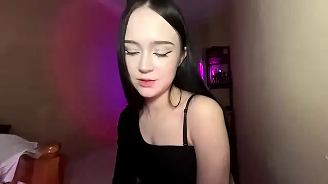 Adeline star online show from 04/23/26, 04:09