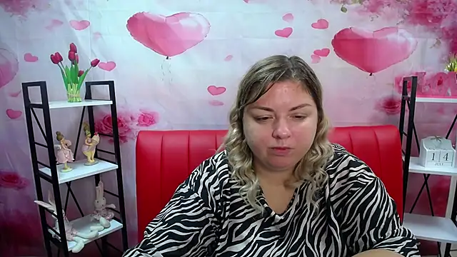 Snapshot of AdelinaMaster chatting on 07/16/26, 05:02 AdelinaMaster online show from 07/16/26, 05:02
