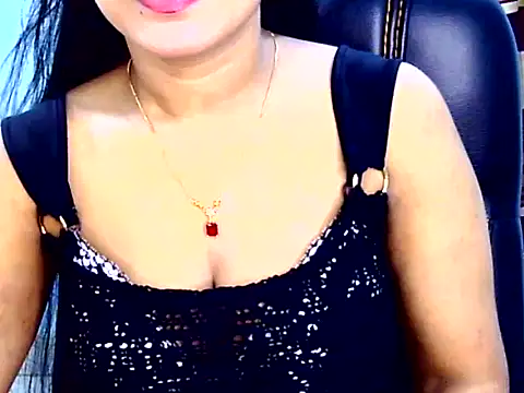 Snapshot of Noor_Zarin chatting on 04/17/26, 08:45 Noor Zarin online show from 04/17/26, 08:45