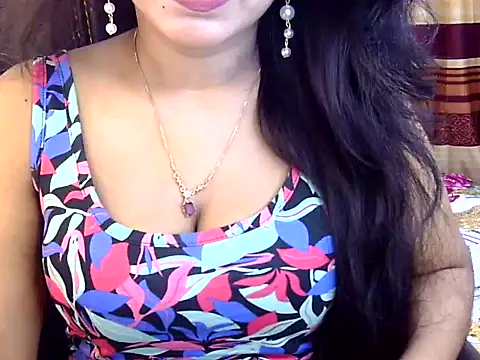 Snapshot of Noor_Zarin chatting on 05/10/26, 07:52 Noor Zarin online show from 05/10/26, 07:52