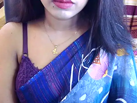 Noor Zarin online show from 07/07/26, 06:45