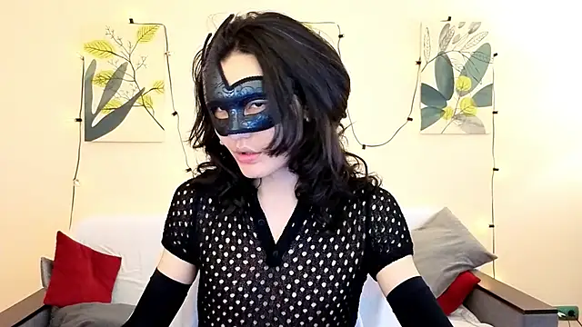 Snapshot of FormOverFear chatting on 04/04/26, 03:38 FormOverFear online show from 04/04/26, 03:38