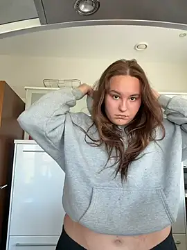 Hollpopss online show from 04/23/26, 12:29