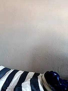 Snapshot of cutierany20 chatting on 04/06/26, 02:18 cutierany20 online show from 04/06/26, 02:18