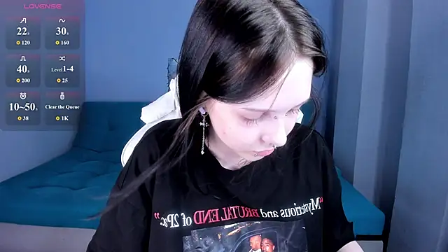 SugarBunny18 online show from 06/27/26, 07:24