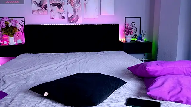 Girl Next Door 18 online show from 04/29/26, 07:42