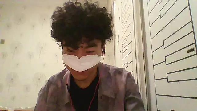 Snapshot of nidelaoshi6 chatting on 06/12/26, 12:37 nidelaoshi6 online show from 06/12/26, 12:37