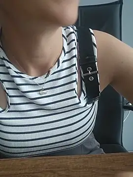 sara 41 online show from 06/19/26, 02:32