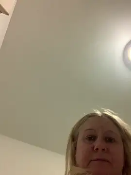 MilaLila204 online show from 04/21/26, 09:50