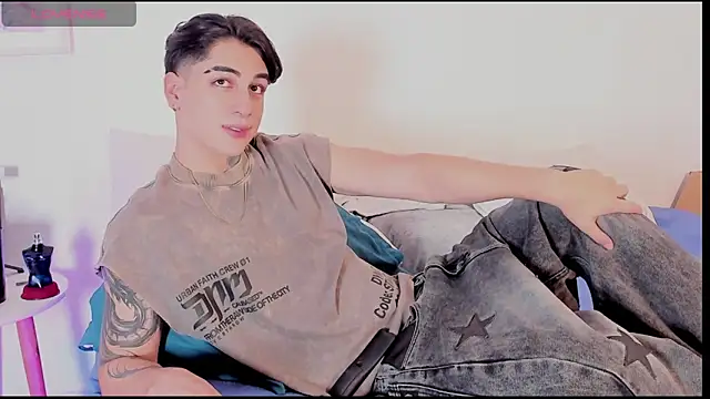Thiago angel online show from 04/25/26, 03:20