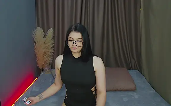 JennyJordans online show from 05/11/26, 04:37