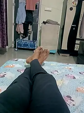 rajsinghfucking online show from 04/15/26, 05:20